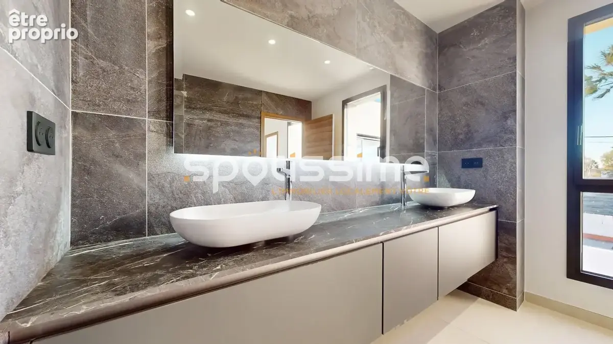 GRAU D'AGDE , A 5mn à pied de la mer, Villa d'architecte neuve de type 5 d'environ 190 m² sur terrain avec piscine, Prestations  - photo 8