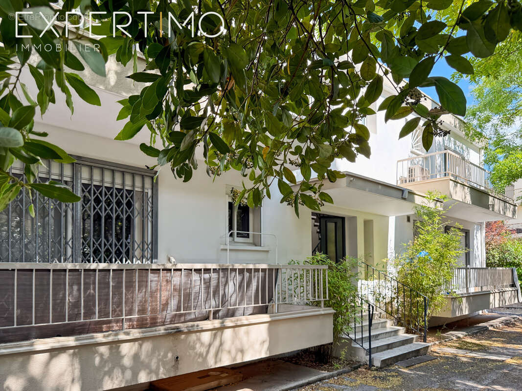 Opportunité rare ! Ensemble Immobilier Montpellier Nord 4 studios, 4 T2 . - photo 17