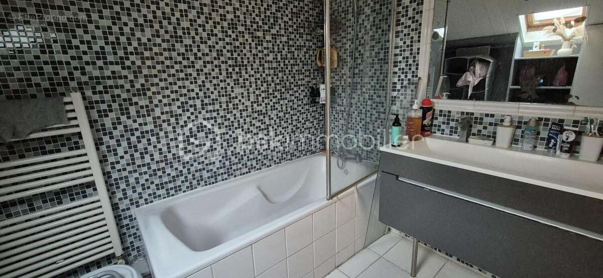 Maison à VILLEFRANCHE-SUR-SAONE