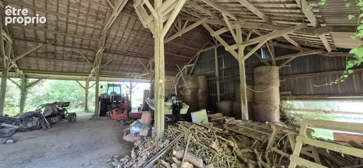 Corps de ferme en pierre  2,3 hectares  propriété équestre  calme absolu - photo 18