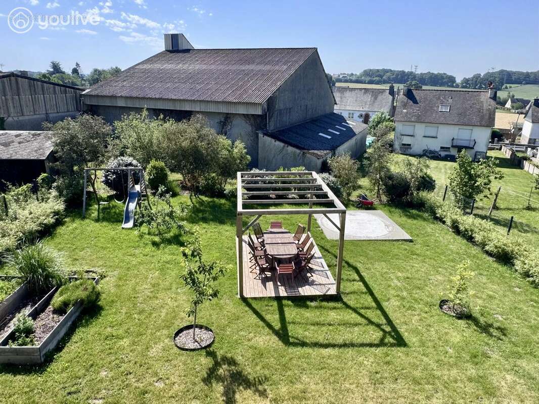 Maison à CAUREL