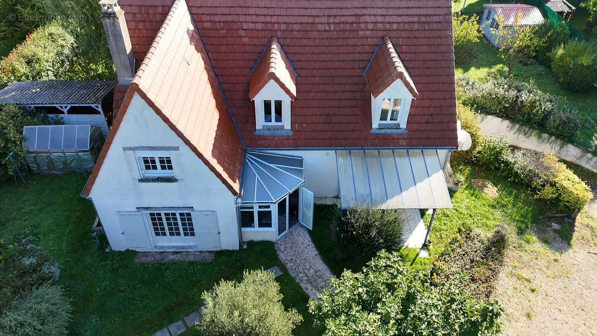 Maison à MILLY-LA-FORET