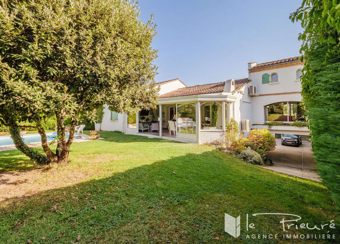 Spacieuse maison familiale avec parc, piscine chauffée et belles prestations - photo 3