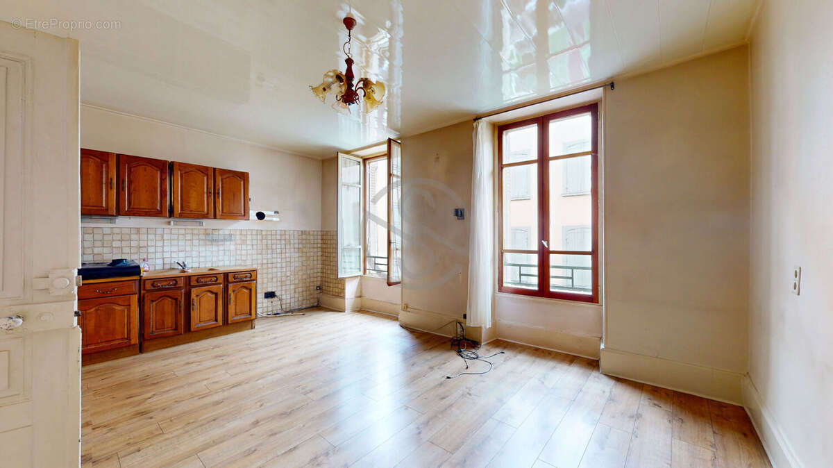 Appartement à LA COTE-SAINT-ANDRE