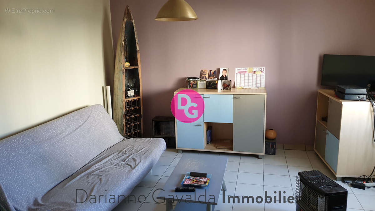 Maison à DECAZEVILLE