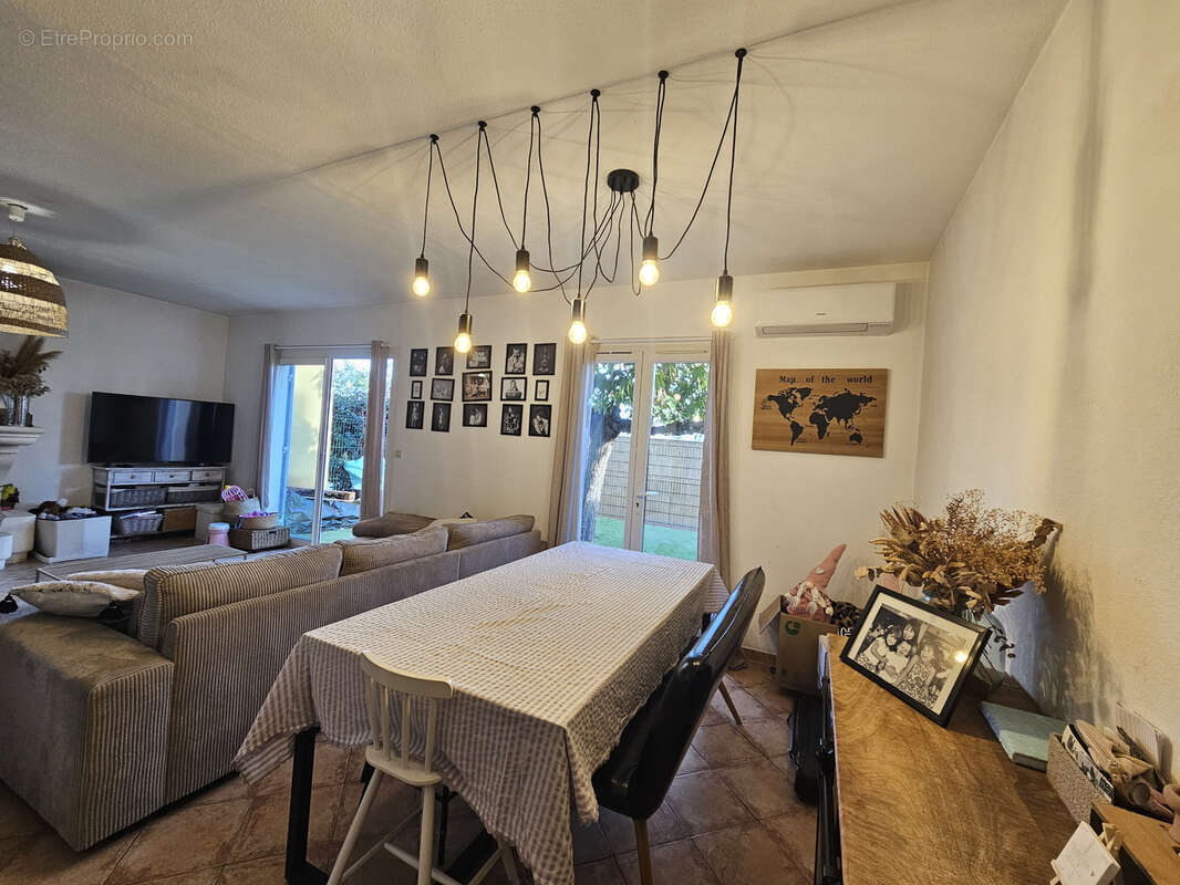Maison à PLAN-DE-LA-TOUR