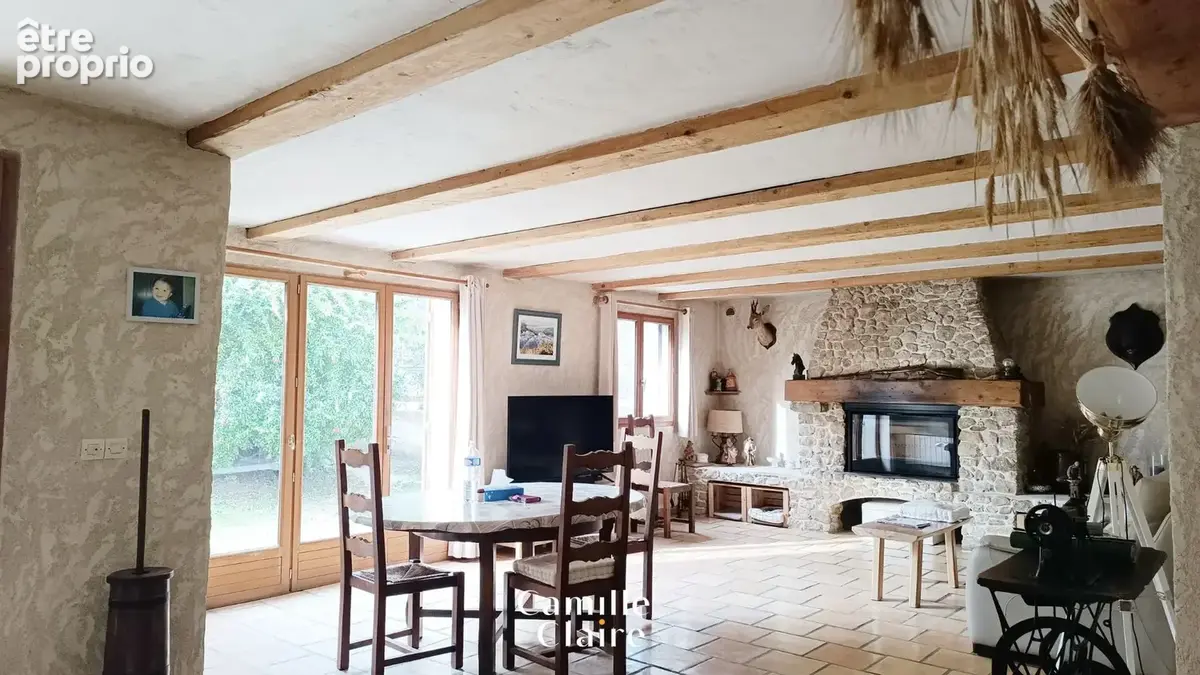 Grande propriété avec dépendance, salle de réception - Gros potentiel - box à chevaux - Ventabren - photo 3