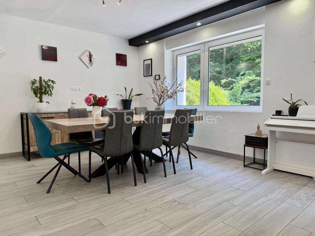 Maison à HOMBOURG-HAUT