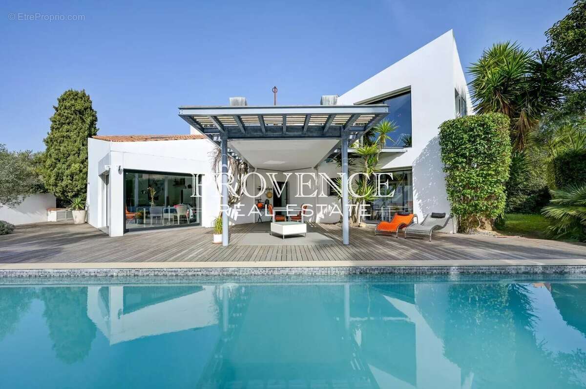 Maison à MARSEILLE-9E