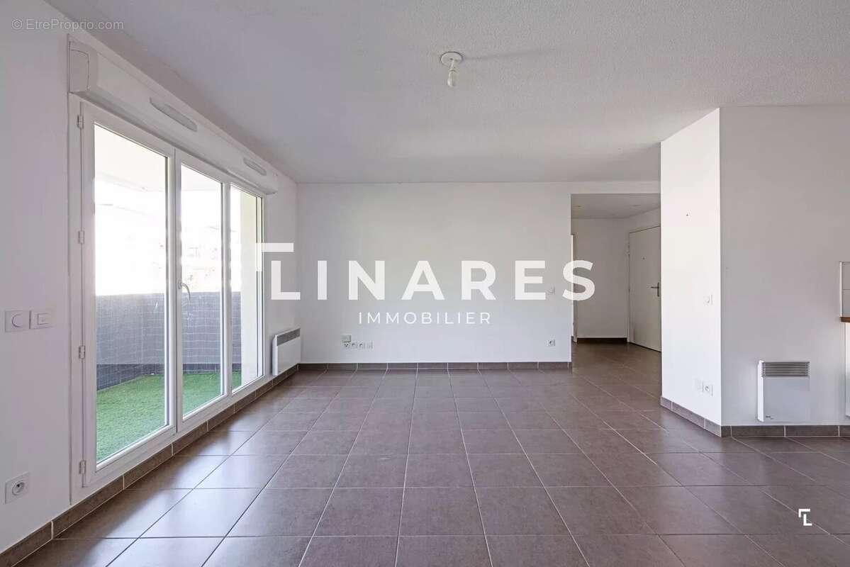 Appartement à MARSEILLE-12E