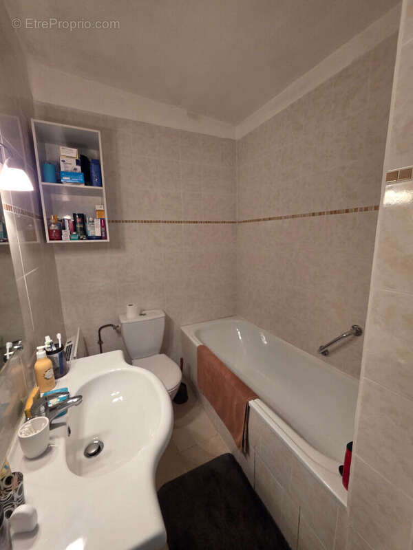 Maison à TOURNON-SAINT-MARTIN