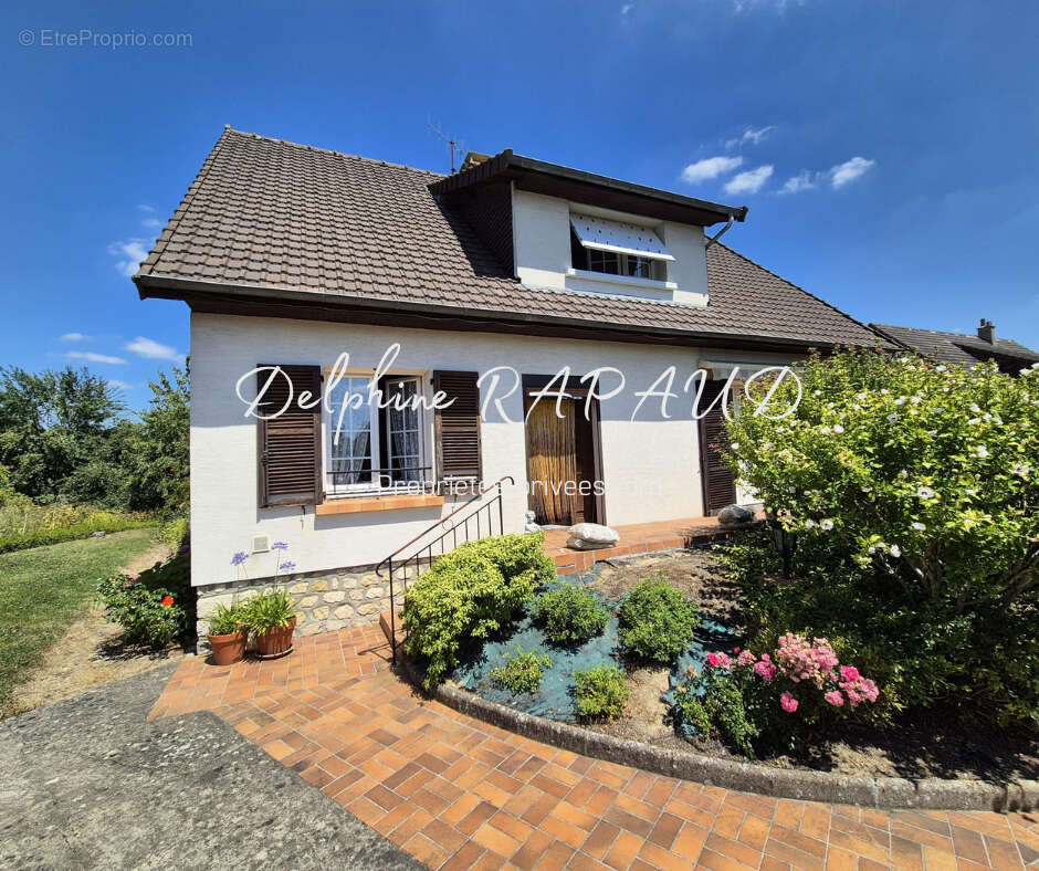 Maison à BERD'HUIS