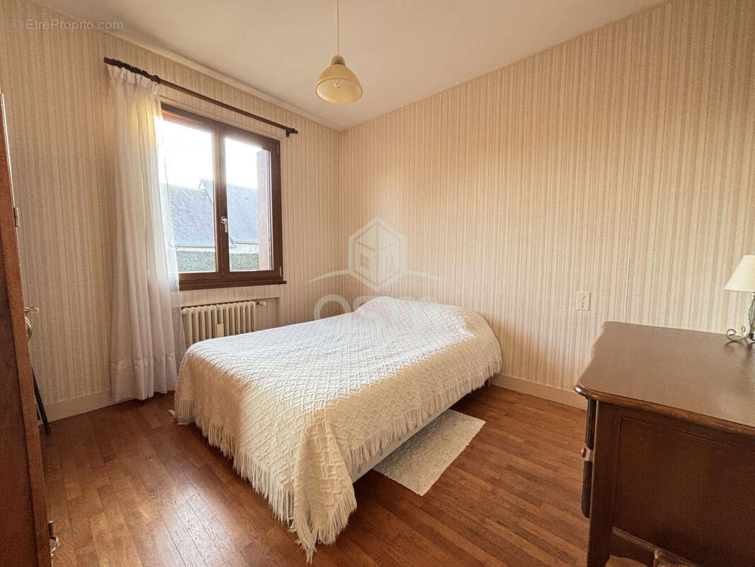 Maison à SAINTE-CATHERINE-DE-FIERBOIS