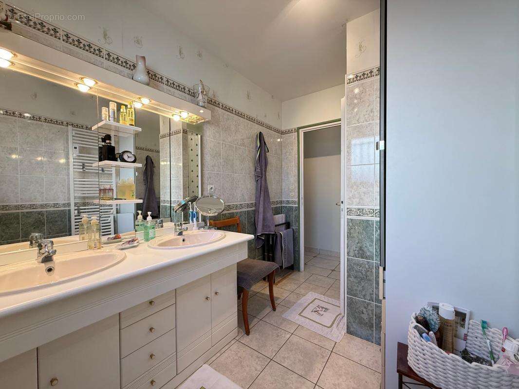 Maison à SAINT-PALAIS-SUR-MER