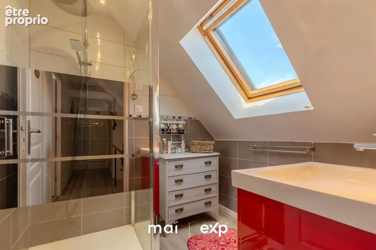 Maison 199 m² à Etel  - photo 4
