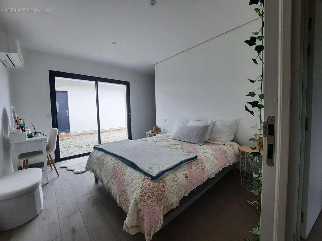 Maison à SAINT-GEOURS-DE-MAREMNE