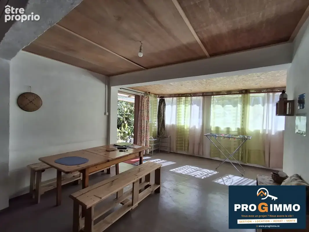 Maison 7 pièces 200 m² à vendre à Le Tampon (97430) - photo 3