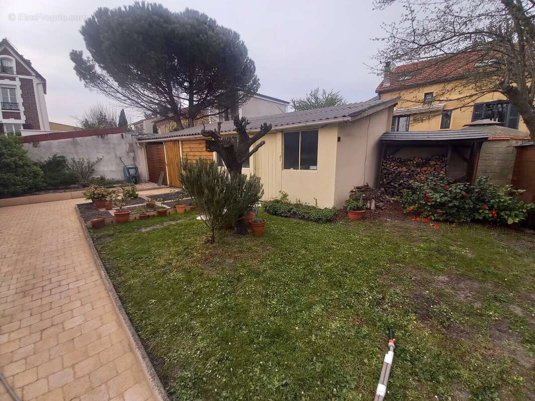 Maison à AULNAY-SOUS-BOIS