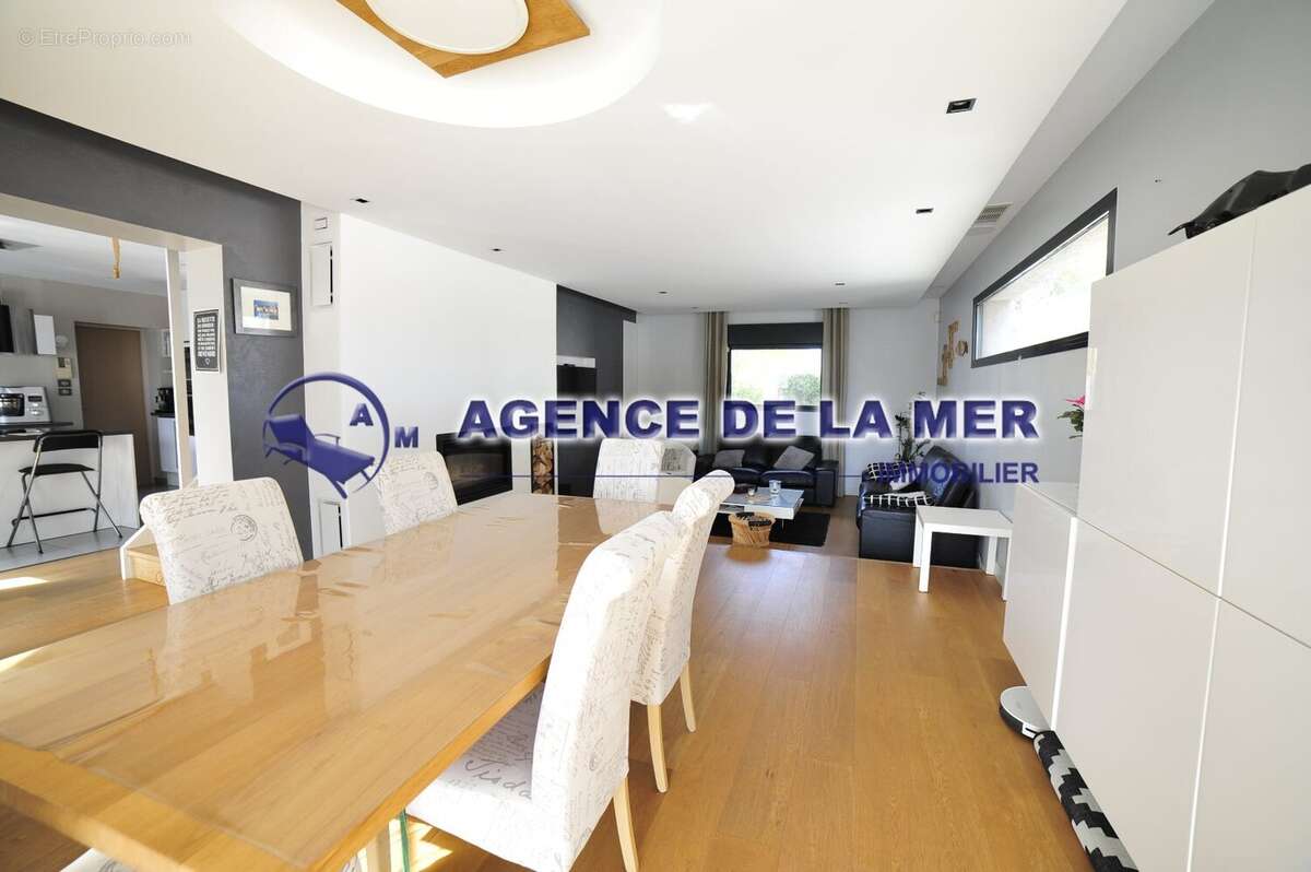 Maison à CANDILLARGUES