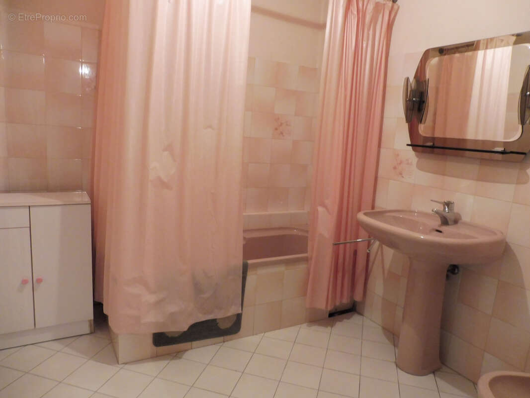 Maison à BOUTEILLES-SAINT-SEBASTIEN