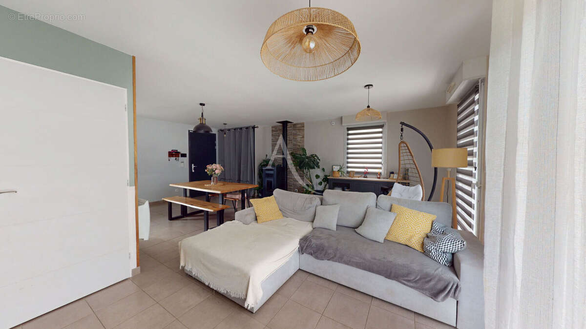 Maison à TOURNEVILLE