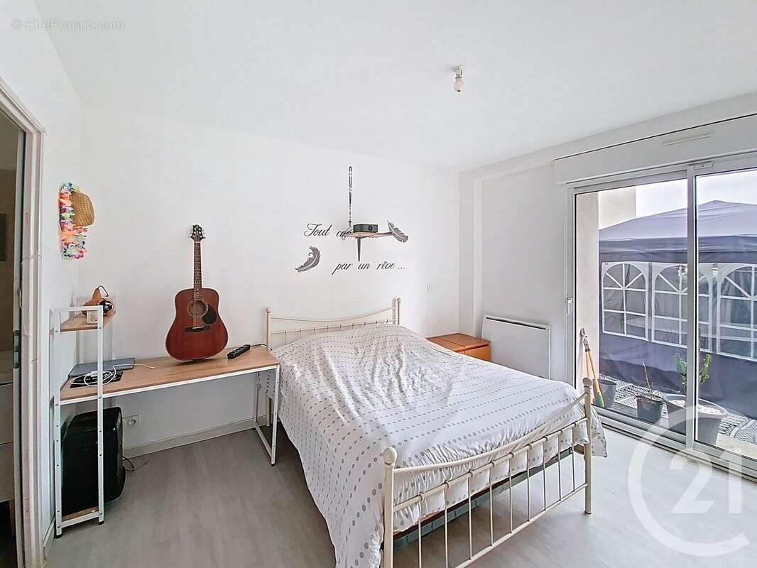 Maison à SAINT-PIERRE-DE-CHANDIEU