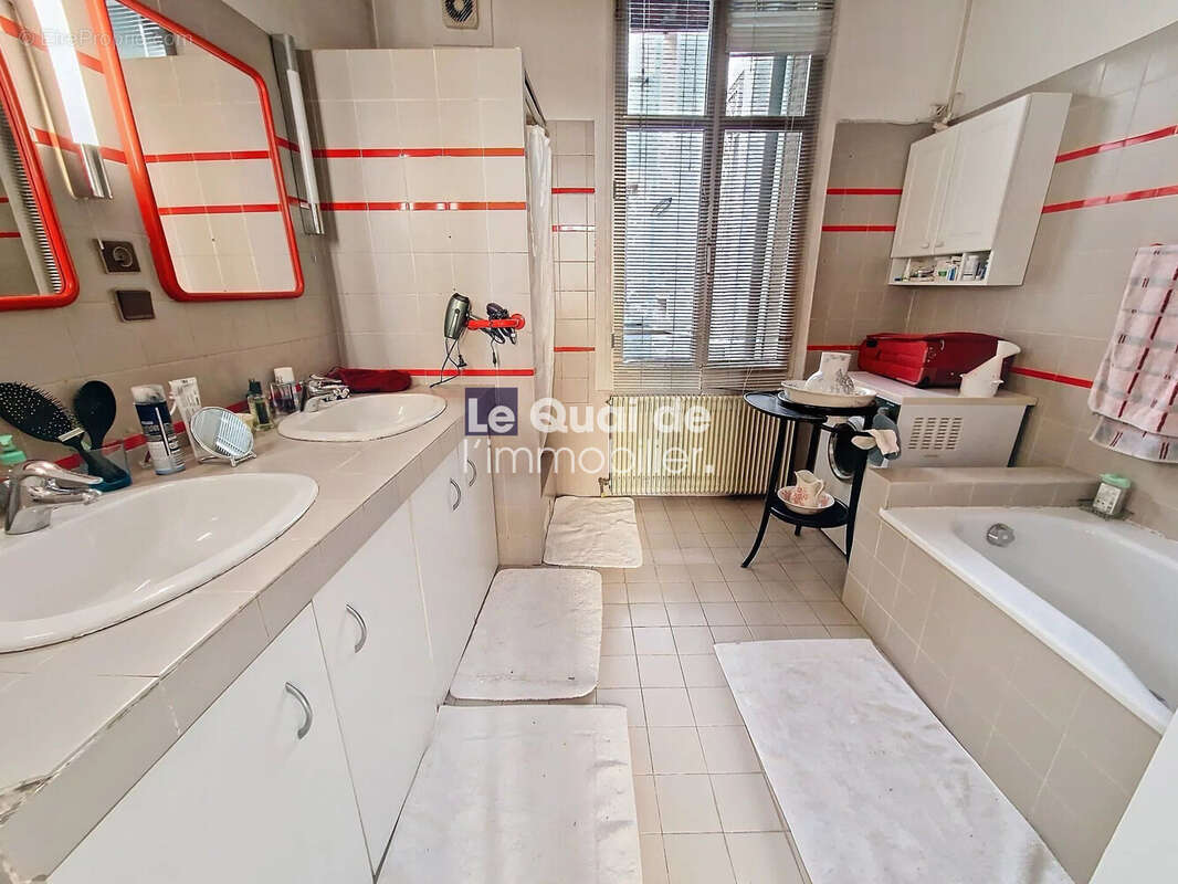 Maison 197 m² à Grenoble  - photo 8