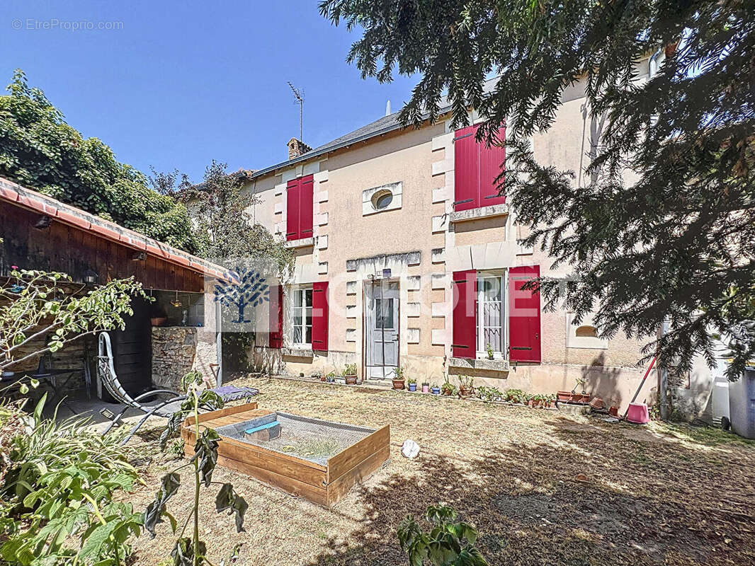 Maison à MONCONTOUR