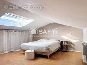 Photo 1 - Appartement à LA TOUR-DE-SALVAGNY