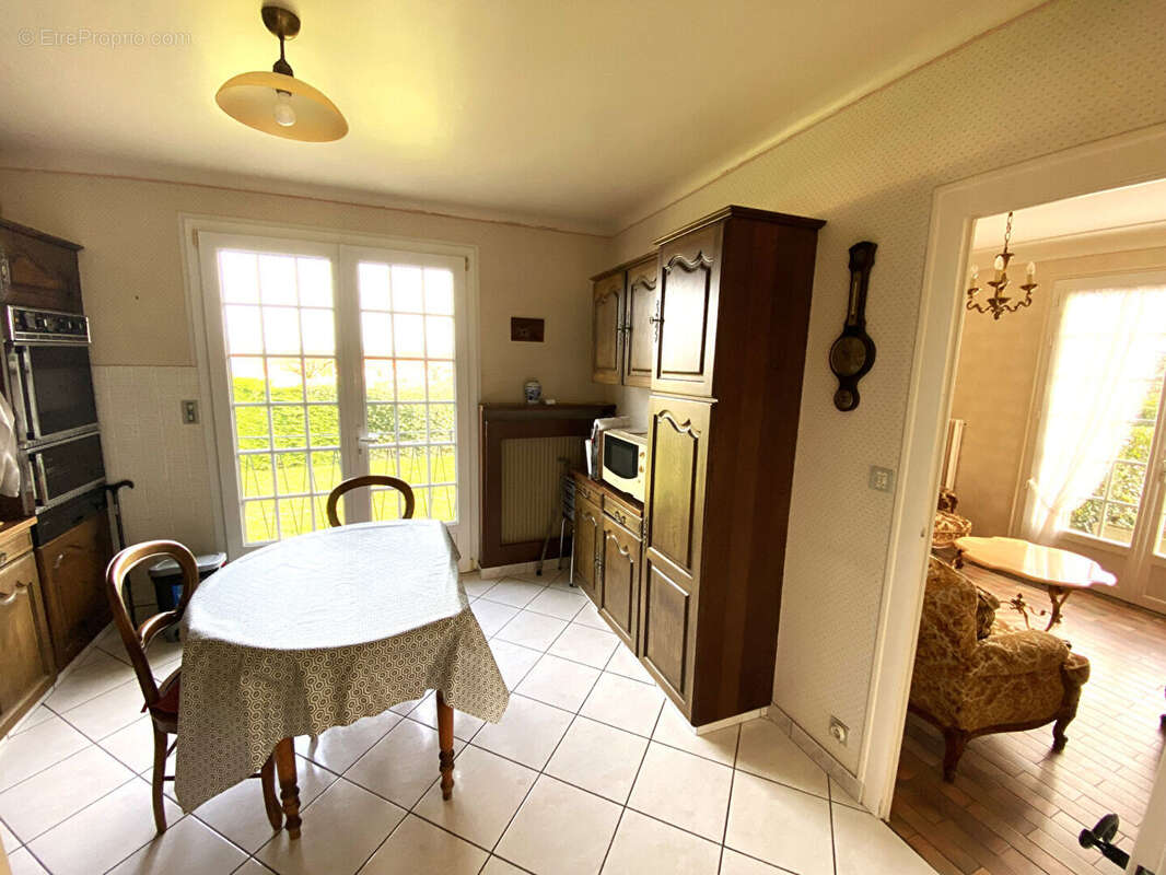 Maison à SAINT-LAURENT-SUR-SEVRE