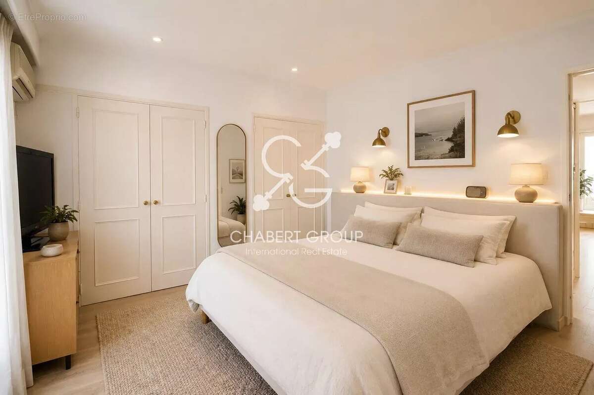 Villefranche-sur-mer - centre-ville - appartement - 3 pièces - 74 m² - rooftop - vue mer panoramique - terrasse - garage & stati - photo 16