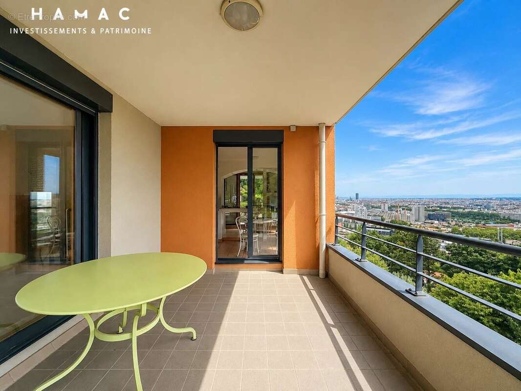 Appartement à SAINTE-FOY-LES-LYON