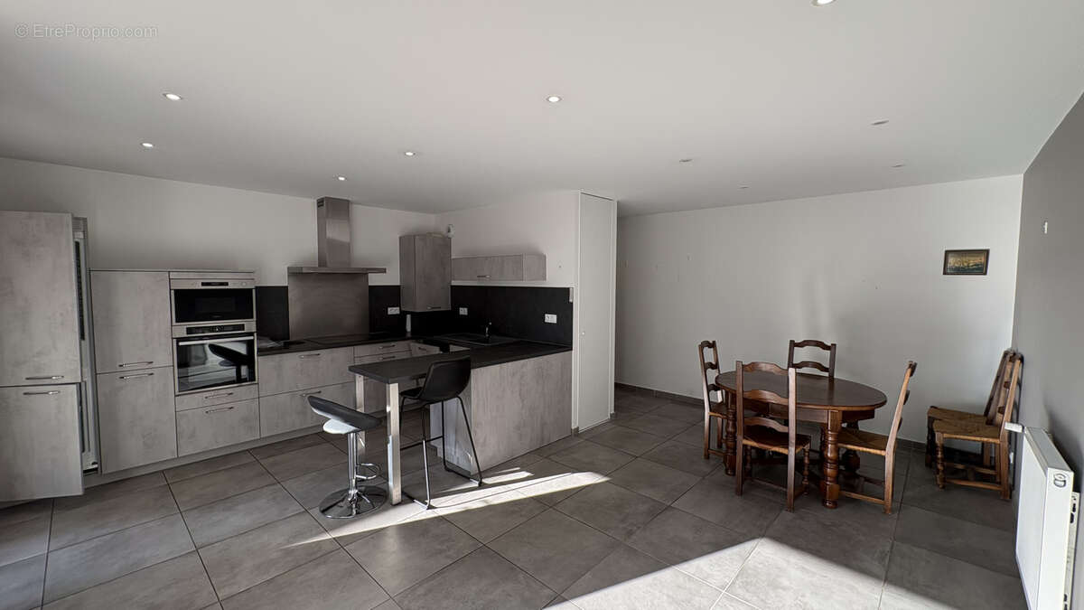 Appartement à SEVERAC-L'EGLISE