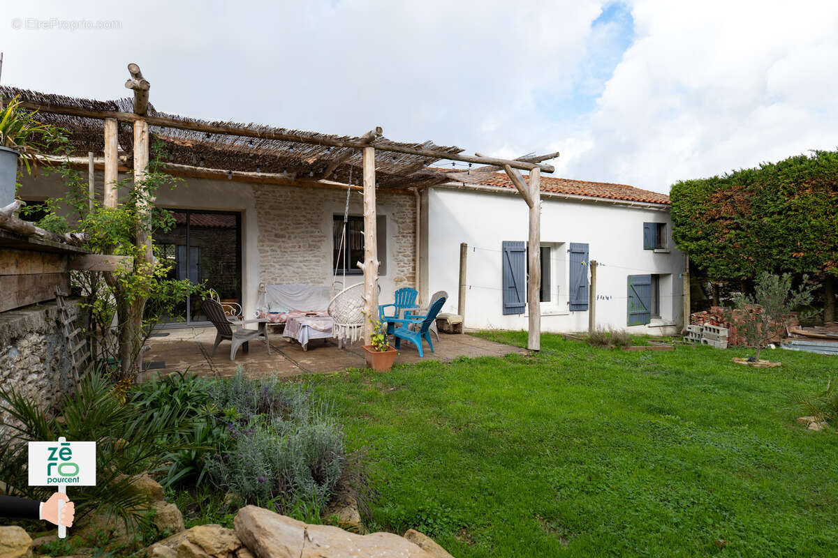 Maison à CHAILLE-LES-MARAIS
