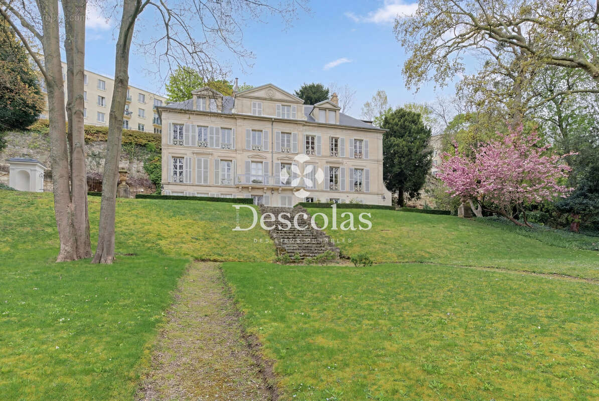 Appartement à LE PECQ