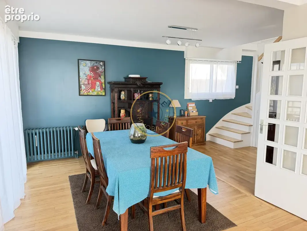 Maison rénovée de 178m2, 5 chambres à Avrillé, Bois du Roy - photo 3