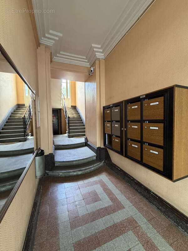 Appartement à LYON-8E