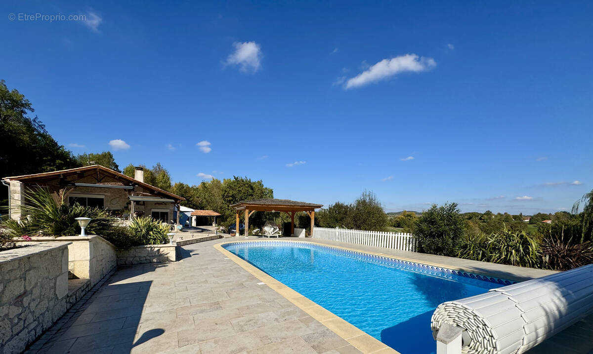 Maison à CASSENEUIL