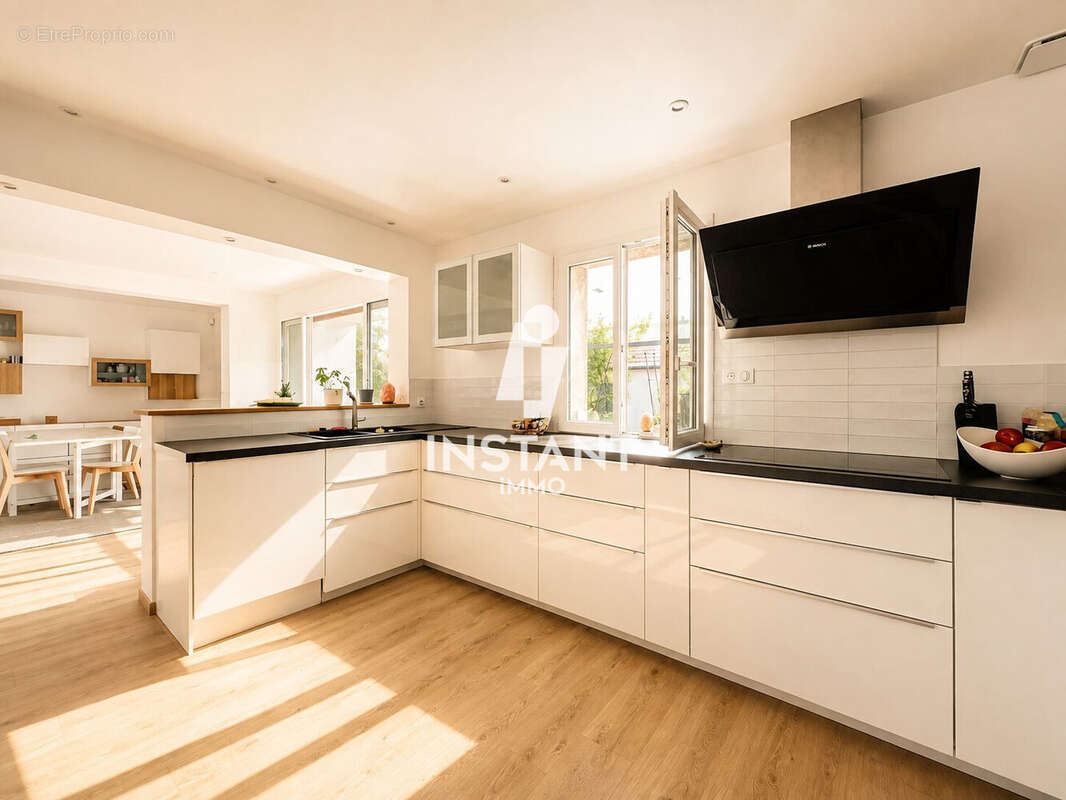 Maison 192 m² à Gretz-Armainvilliers  - photo 7