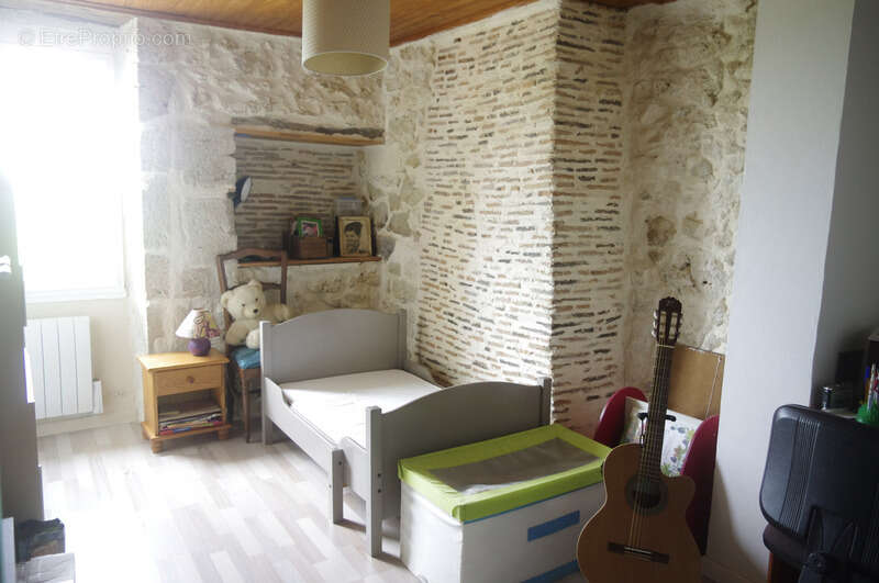 Maison à GONDRIN