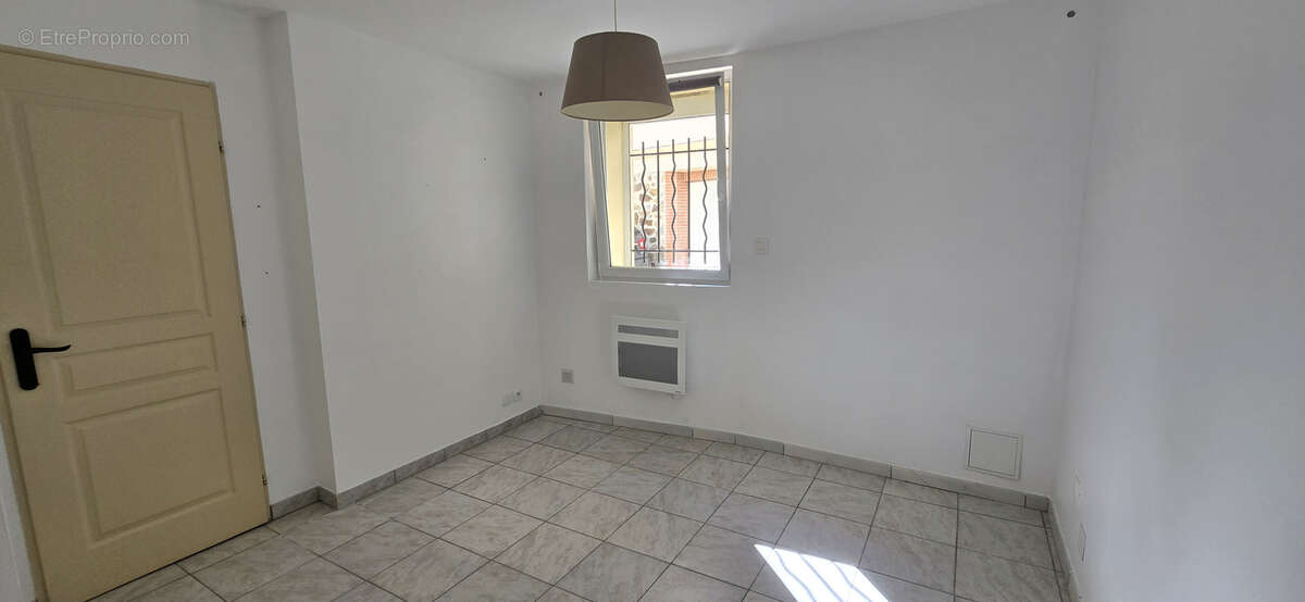 Appartement à LATOUR-DE-FRANCE