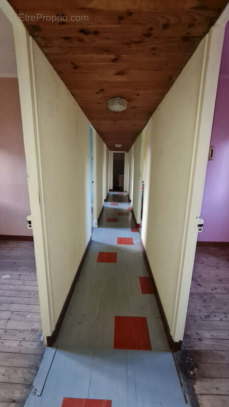 Maison à LES MOLIERES