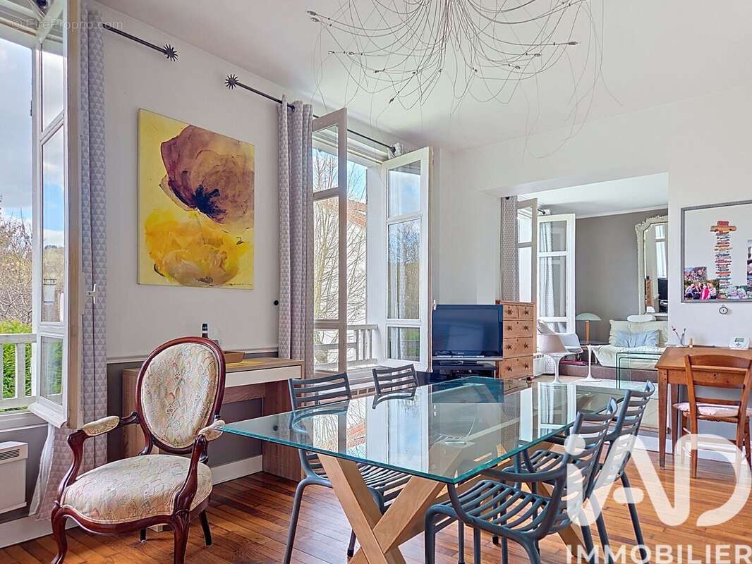 Photo 2 - Maison à MARLY-LE-ROI