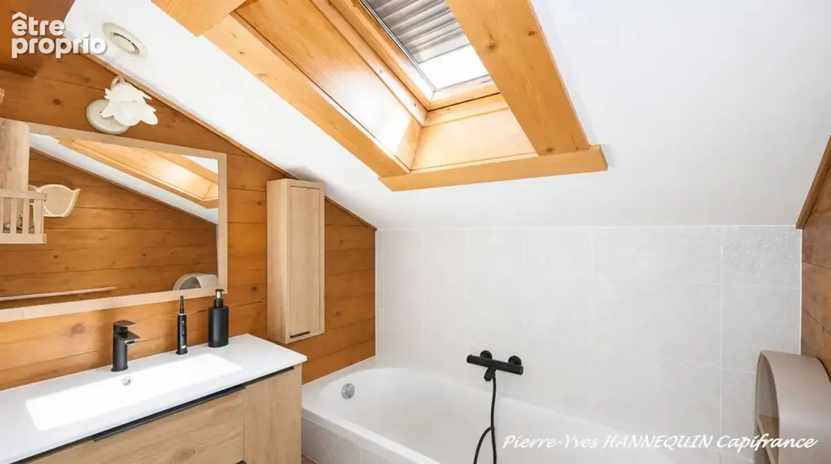 Chalet avec vue panoramique, piscine chauffée et T2 indépendant - photo 15