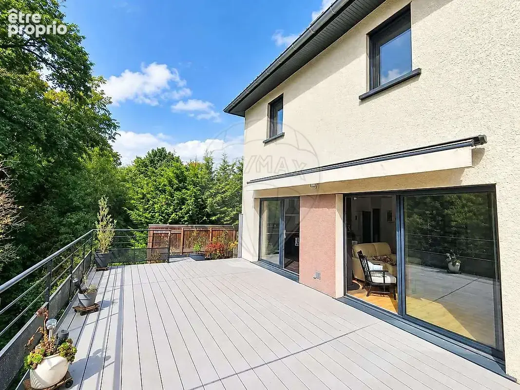 Maison à FRANS