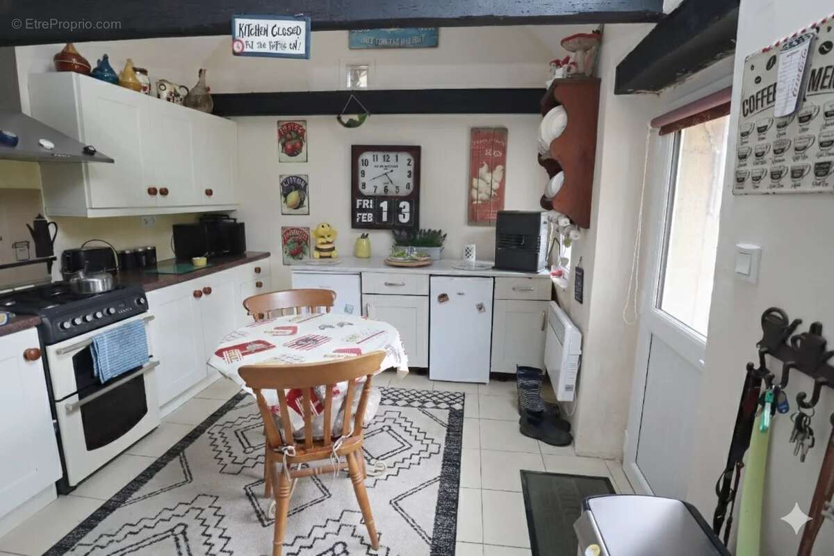 Maison à MAEL-CARHAIX
