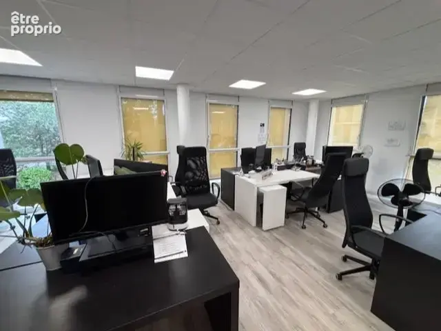 Commerce 205 m² à vendre à Plescop (56890) - photo 8