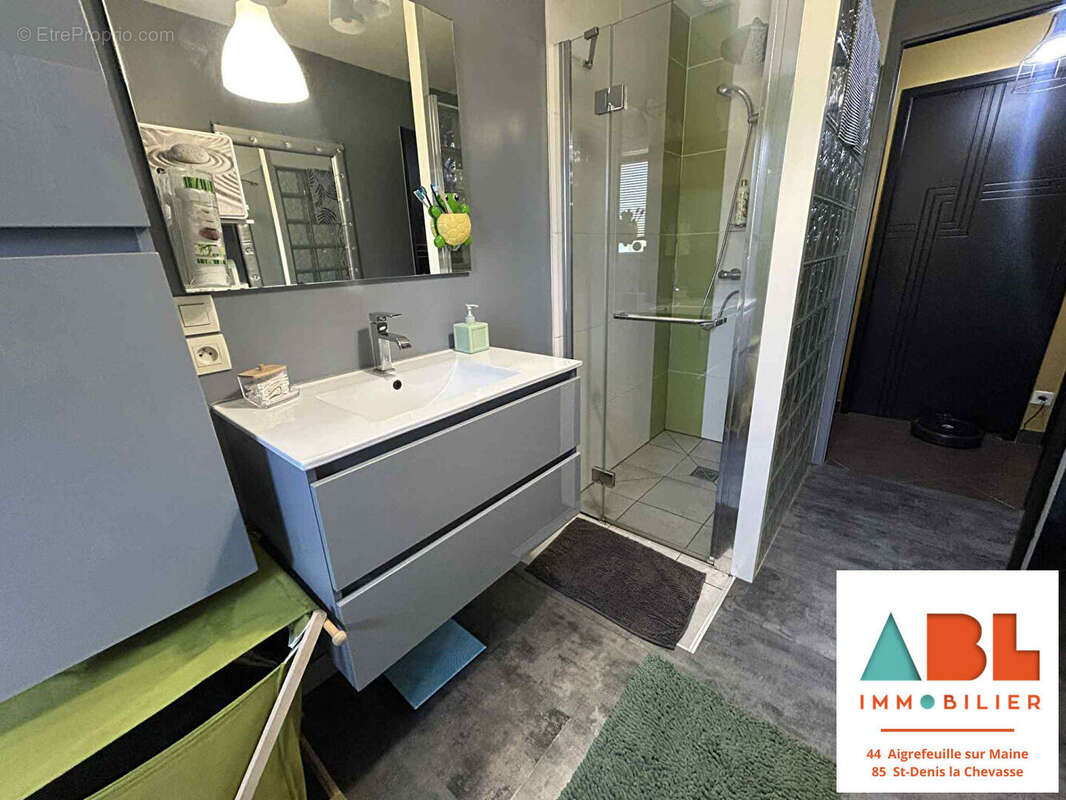 Maison à SAINT-DENIS-LA-CHEVASSE