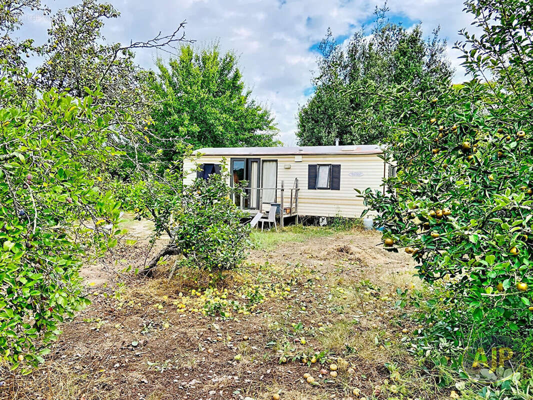 Terrain à bâtir Gaillan En Medoc 2900 m2 - photo 4