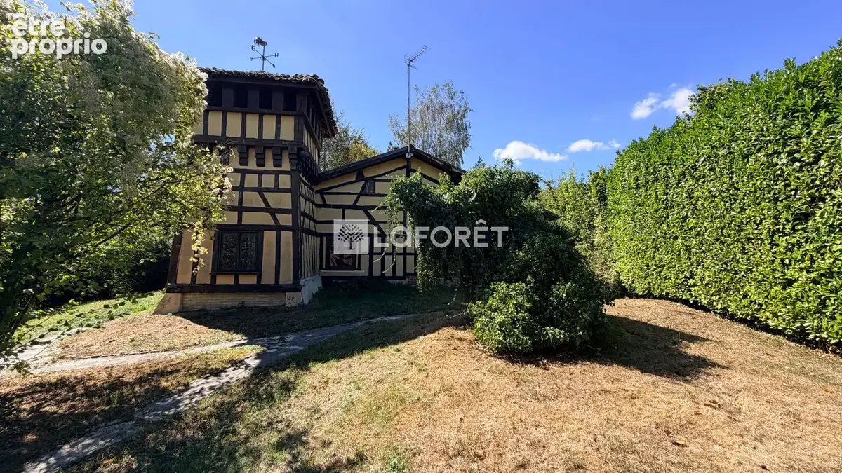 Maison à LA NEUVILLE-AUX-BOIS